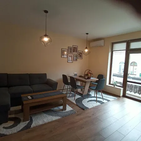 Apartman апартамент нашето място - / Our Place *